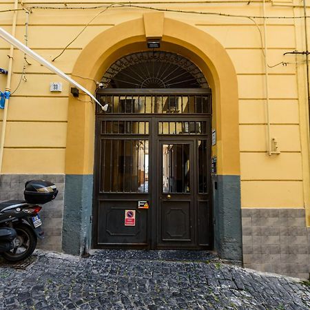 Casa Rega Apartment Наполи Екстериор снимка