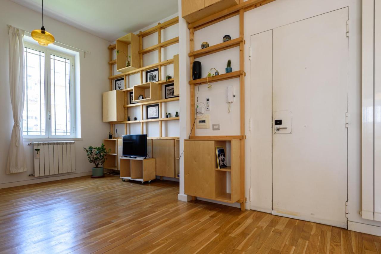 Casa Rega Apartment Наполи Екстериор снимка