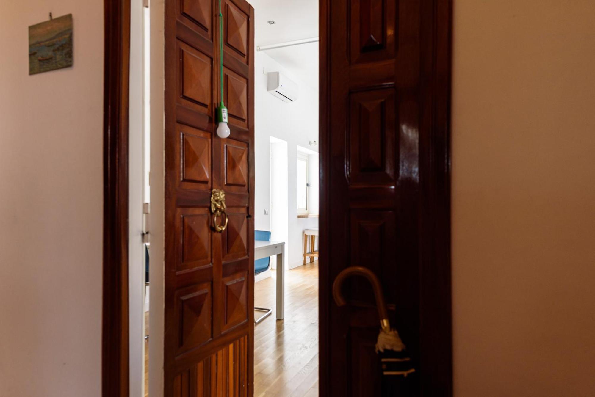 Casa Rega Apartment Наполи Екстериор снимка